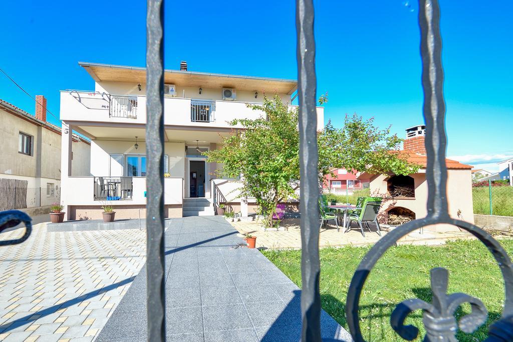 Apartments Duje Bibinje Exterior photo